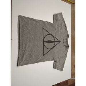 Used Harry Potter Grey Short Sleeve Tee Small Deathly Hallows